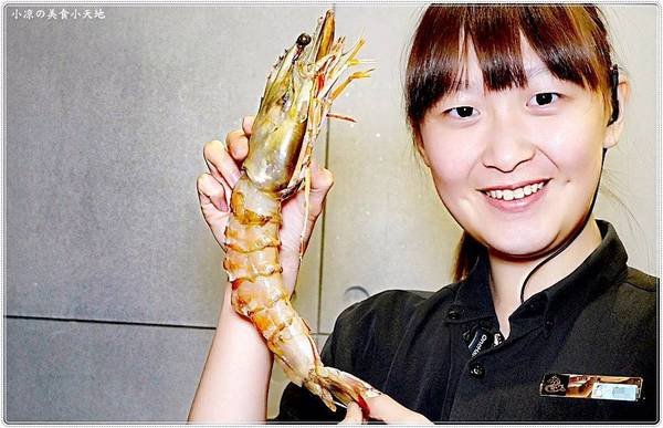 龍門 馬場洞韓牛專賣店：台中北屯』龍門馬場洞韓牛專賣店║超夯工業風貨櫃屋，社長盛和烤肉套餐，不用出國就可以吃到的美味