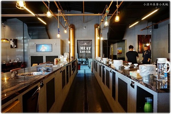 龍門 馬場洞韓牛專賣店：台中北屯』龍門馬場洞韓牛專賣店║超夯工業風貨櫃屋，社長盛和烤肉套餐，不用出國就可以吃到的美味