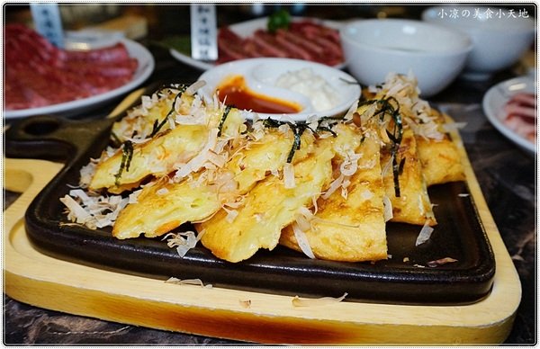 龍門 馬場洞韓牛專賣店：台中北屯』龍門馬場洞韓牛專賣店║超夯工業風貨櫃屋，社長盛和烤肉套餐，不用出國就可以吃到的美味