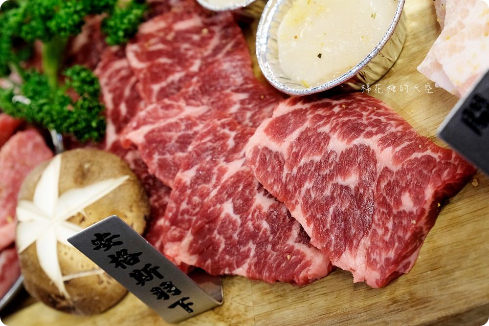 北屯在地人大推燒肉店-龍門燒肉 馬場洞韓牛專賣店,記得一定要加點隱藏版海鮮盤 北屯在地人大推燒肉店-龍門燒肉 馬場洞韓牛專賣店,記得一定要加點隱藏版海鮮盤