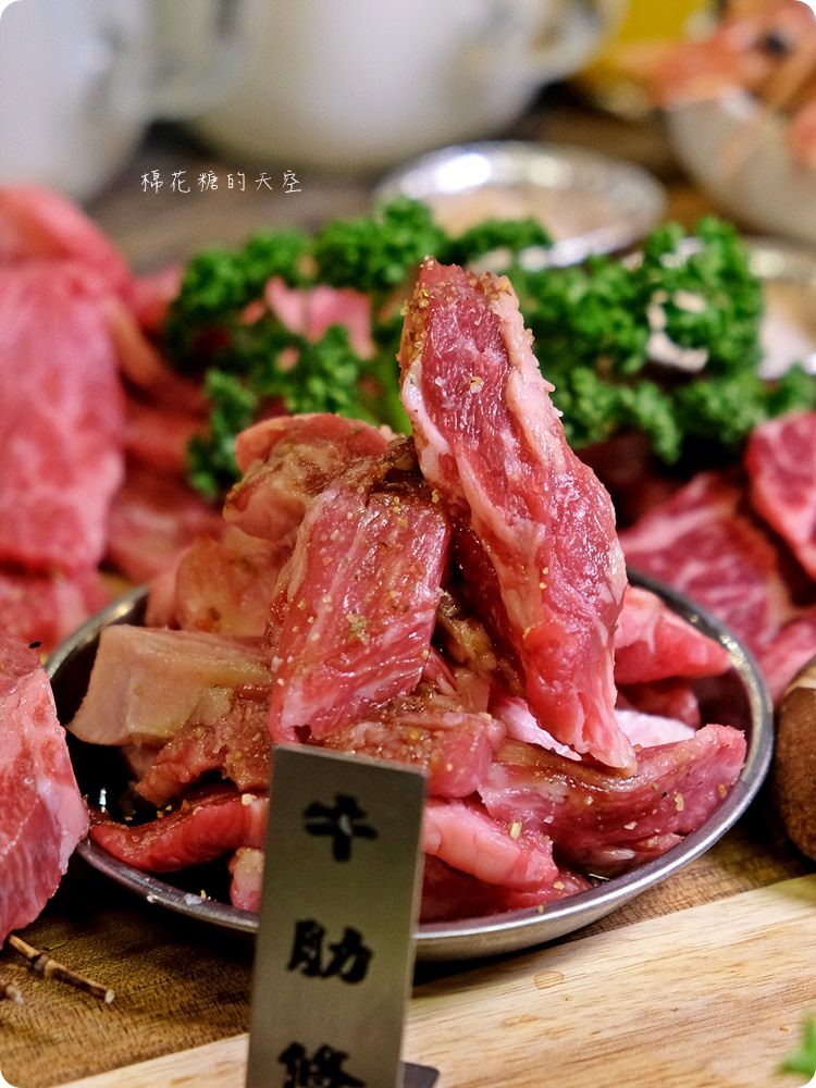 北屯在地人大推燒肉店-龍門燒肉 馬場洞韓牛專賣店,記得一定要加點隱藏版海鮮盤 北屯在地人大推燒肉店-龍門燒肉 馬場洞韓牛專賣店,記得一定要加點隱藏版海鮮盤