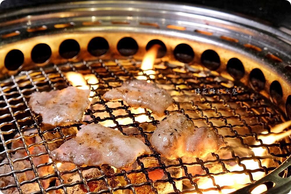 北屯在地人大推燒肉店-龍門燒肉 馬場洞韓牛專賣店,記得一定要加點隱藏版海鮮盤 北屯在地人大推燒肉店-龍門燒肉 馬場洞韓牛專賣店,記得一定要加點隱藏版海鮮盤