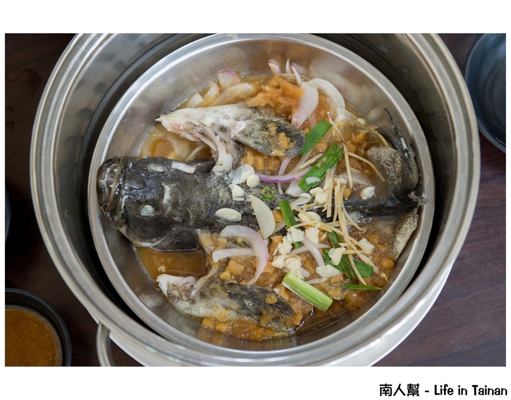 海島火鍋店—海鮮爐、沙茶爐、海鮮塔