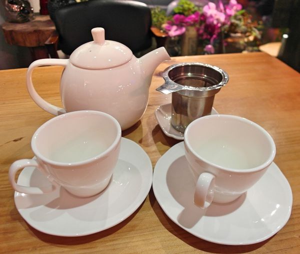 披薩斜塔：❤️美食❤️【新北。新店】披薩斜塔 ★超特色洛神花披薩/普羅旺斯小牛胸/愛評體驗團