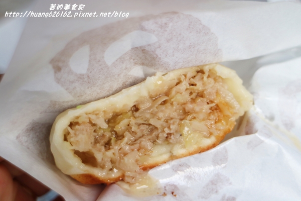 咬三口上海生煎包(公館店):【台北中正區】會爆漿的上海生煎包『咬三口上海生煎包』銅板美食/水源市場旁/捷運公館美食推薦~ 咬三口上海生煎包(公館店):【台北中正區】會爆漿的上海生煎包『咬三口上海生煎包』銅板美食/水源市場旁/捷運公館美食推薦~