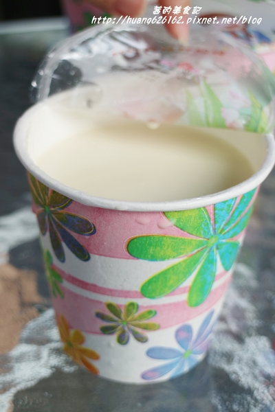 咬三口上海生煎包(公館店):【台北中正區】會爆漿的上海生煎包『咬三口上海生煎包』銅板美食/水源市場旁/捷運公館美食推薦~ 咬三口上海生煎包(公館店):【台北中正區】會爆漿的上海生煎包『咬三口上海生煎包』銅板美食/水源市場旁/捷運公館美食推薦~