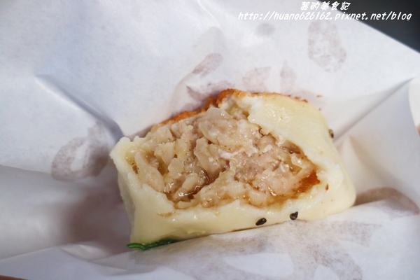 咬三口上海生煎包(公館店):【台北中正區】會爆漿的上海生煎包『咬三口上海生煎包』銅板美食/水源市場旁/捷運公館美食推薦~ 咬三口上海生煎包(公館店):【台北中正區】會爆漿的上海生煎包『咬三口上海生煎包』銅板美食/水源市場旁/捷運公館美食推薦~