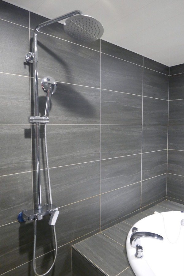 享住旅店：【國內旅遊/旅店推薦】基隆享住旅店絕對讓你好想住~阿爸A青春回憶攏底加啦！就來住一晩遠離台北市的喧囂人生吧～