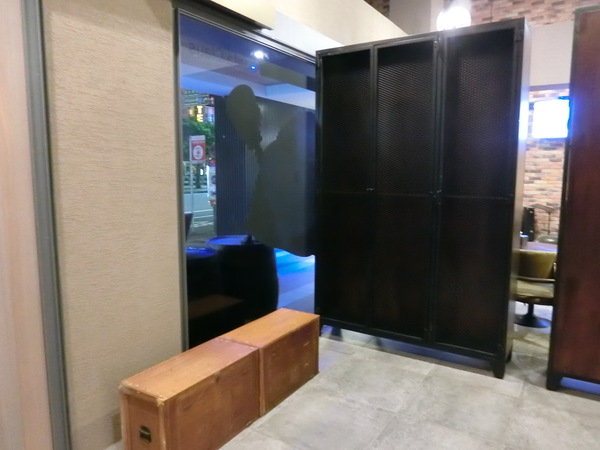 享住旅店：【國內旅遊/旅店推薦】基隆享住旅店絕對讓你好想住~阿爸A青春回憶攏底加啦！就來住一晩遠離台北市的喧囂人生吧～