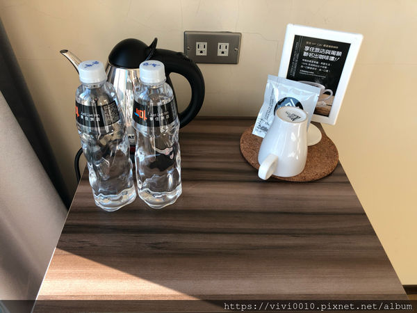 圓圓家出去玩-《基隆住宿》享住旅店，廟口走路3分鐘，交通便利，住宿旅遊好輕鬆