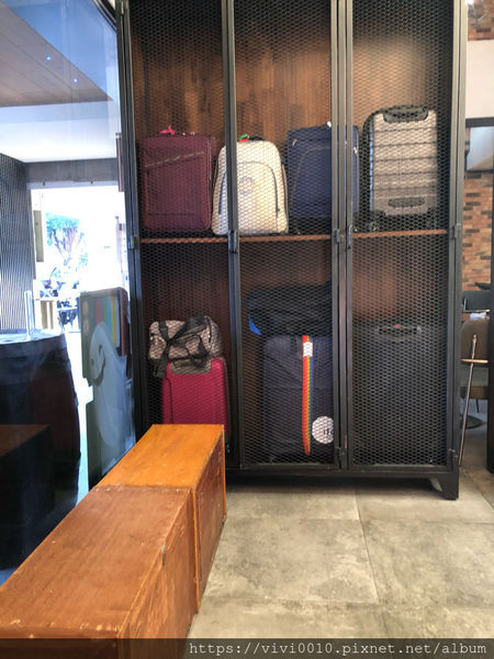 圓圓家出去玩-《基隆住宿》享住旅店，廟口走路3分鐘，交通便利，住宿旅遊好輕鬆