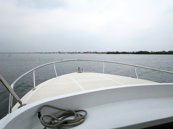 蚵殼島：蚵民不經意的傑作    ..大鵬灣蚵殼島