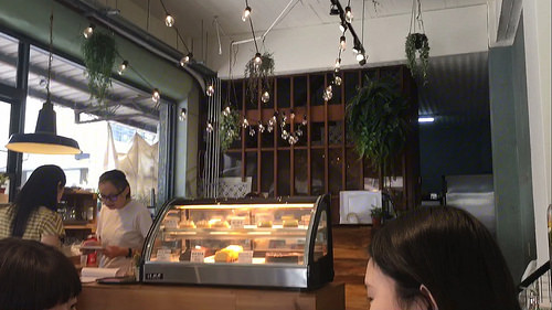 【嘉義美食】文青輕食餐廳，那個那個咖啡早午餐，餐點清爽無負擔，奇異抹茶濃濃奇異果香激推得好喝！