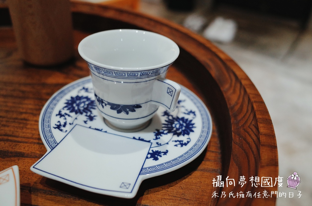 16-11-18-08-36-49-834_deco.jpg 16-11-18-08-36-49-834_deco.jpg