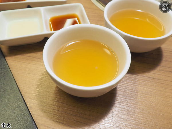 雲火日式燒肉： 雲火燒肉，Prime極上美牛套餐一次可吃到美牛、豬、雞七種肉肉阿~