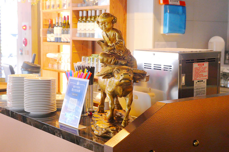 雲火日式燒肉：時尚空間精緻燒肉食材 雙人套餐享受西班牙伊比利豬加和牛雙重奏的美妙滋味！