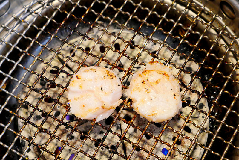 雲火日式燒肉：時尚空間精緻燒肉食材 雙人套餐享受西班牙伊比利豬加和牛雙重奏的美妙滋味！