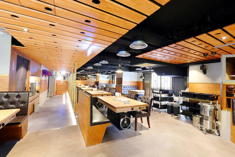 雲火日式燒肉：時尚空間精緻燒肉食材 雙人套餐享受西班牙伊比利豬加和牛雙重奏的美妙滋味！