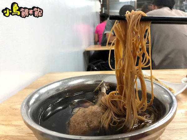 濃醇香的當歸湯頭回味無窮，翡翠螃蟹羹也超好喝的啦～《宗記藥燉排骨》光華夜市超人氣美食！