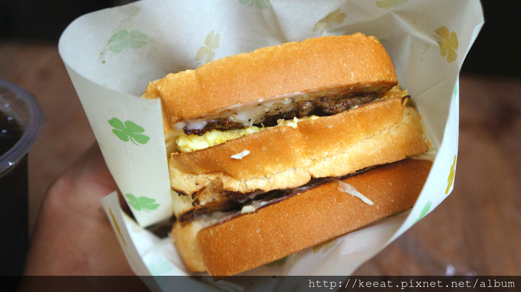 香煎肉排三明治