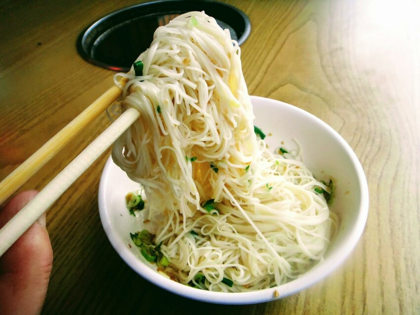 【美食】竹南科學園區美食推薦 超人氣苗栗竹南正宗老店羊肉爐推薦「詹師傅 竹南越式羊肉爐」