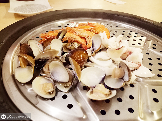 【新北新莊】 蒸海精緻鍋物 | 食材新鮮不用多加調味 健康自然的原汁原味海鮮蒸氣火鍋 滿滿的鮮甜頂級享受