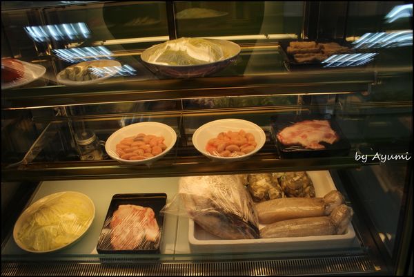 郭師傅飯鍋料理：[食記]郭師傅飯鍋料理~北海道白粒味增鍋