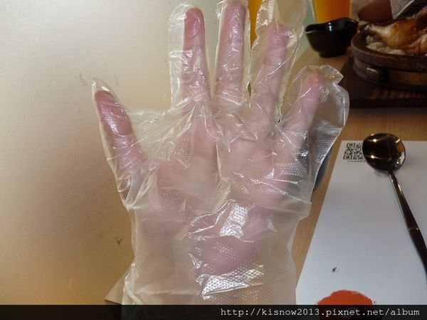 瘋雞21-手套.JPG