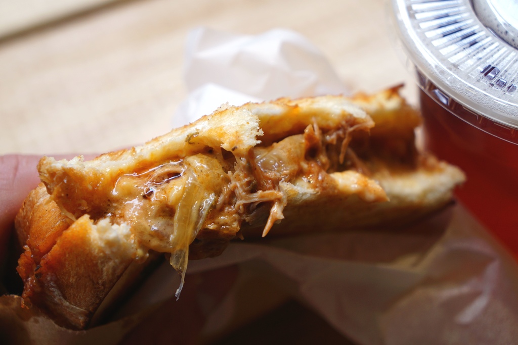 美式BBQ手撕豬肉三明治