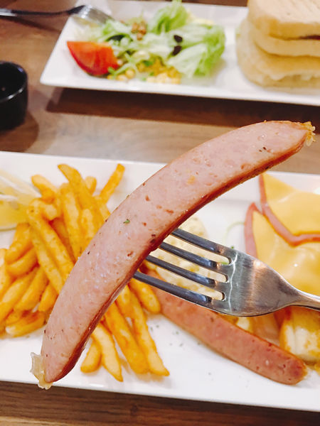 ［桃園市 中壢區］豐滿總匯三明治 豐滿中壢中原店 早起後的大滿足  中壢早午餐 咖啡下午茶 中原夜市 中原大學