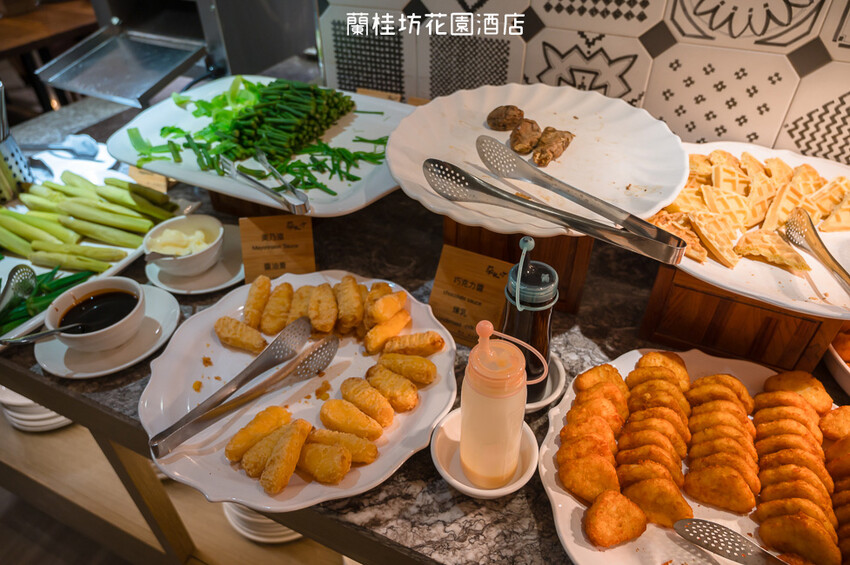 ｜嘉義住宿｜蘭桂坊花園酒店，離嘉義必逛的文化路夜市走路只要5分鐘，吃林聰明沙鍋魚頭也很方便 - 婷兒旅行地圖