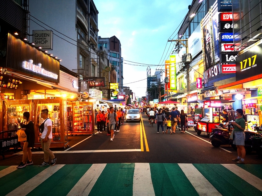 【嘉義住宿】嘉義文化路夜市住宿推薦/蘭桂坊花園酒店~緊鄰文化路夜市,逛街購物享美食都方便
