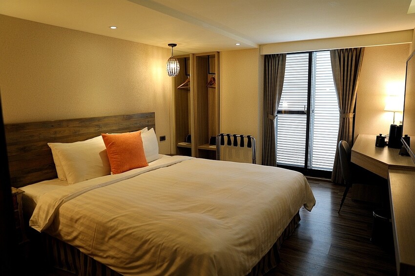 嘉義住宿首選!秒到文化路夜市商圈 超狂早餐吃到飽 咖啡全天免費供應|蘭桂坊花園酒店