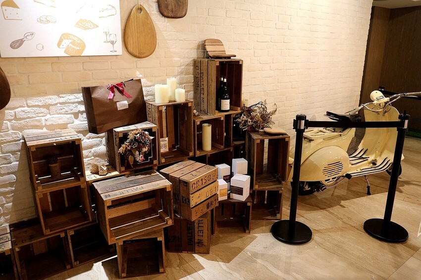 嘉義住宿首選!秒到文化路夜市商圈 超狂早餐吃到飽 咖啡全天免費供應|蘭桂坊花園酒店