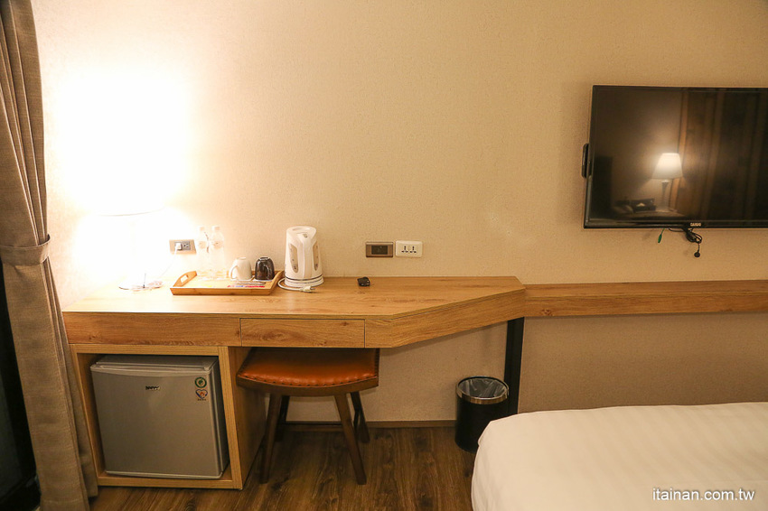 來嘉義住這裡!鄰近文化夜市的『蘭桂坊花園酒店』自助式早餐超豐盛,還有雞肉飯無限吃,再一併收藏文化夜市必吃小吃吧!! - 台南好Food遊