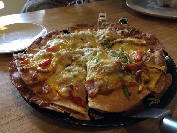 Aqua Kiss 水吻2(Surfer店)：內湖美食（內科美食）－水吻２特色義大利餐廳冰品讓你吃過就忘不了喔！超推薦義式墨魚燉飯及義式燻雞pizza gaga～