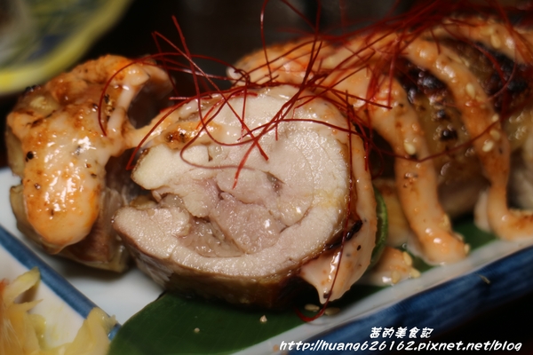 香聚餐酒館：【台北大安區】東區餐酒館推薦『香聚餐酒館 The Dainties Bistro』必點日式料理丼飯/燒烤 鮮烤透抽(青醬）、手作鮮魚一夜干、烤豬五花私房辣味....每一道料理都非常下酒好吃~