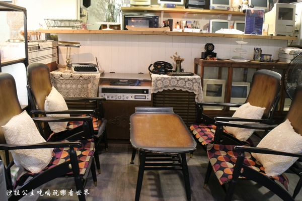 Aluvbe Cakery-Taipei/艾樂比台北店:大安區巷弄美食/手作甜點『Aluvbe Cakery-Taipei(艾樂比台北店)』下午茶/蝦皮宅配/捷運忠孝新生站