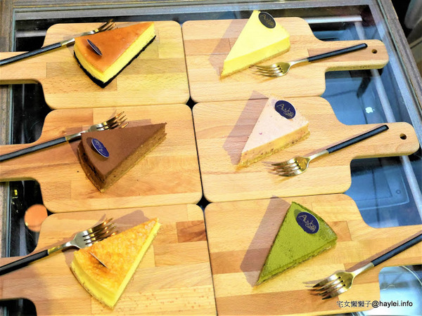 Aluvbe Cakery-Taipei/艾樂比台北店:Aluvbe Cakery-Taipei/艾樂比台北店-深埋巷弄的精緻美味/推薦芒果玫瑰慕斯蛋糕、重乳酪蛋糕、可麗露-果粉必訪名店/蘋果歷代產品都在這裡,品評舊果憶當年