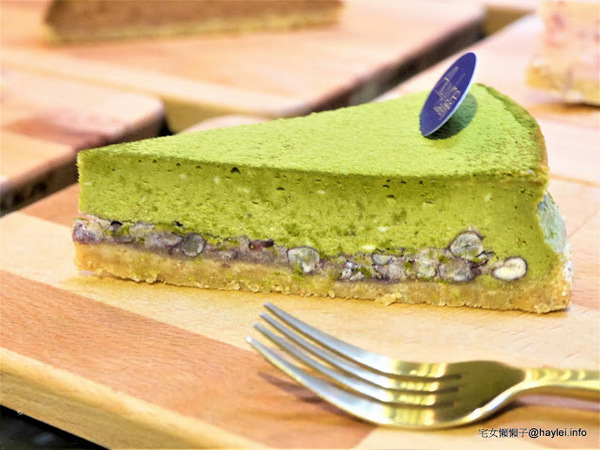 Aluvbe Cakery-Taipei/艾樂比台北店:Aluvbe Cakery-Taipei/艾樂比台北店-深埋巷弄的精緻美味/推薦芒果玫瑰慕斯蛋糕、重乳酪蛋糕、可麗露-果粉必訪名店/蘋果歷代產品都在這裡,品評舊果憶當年