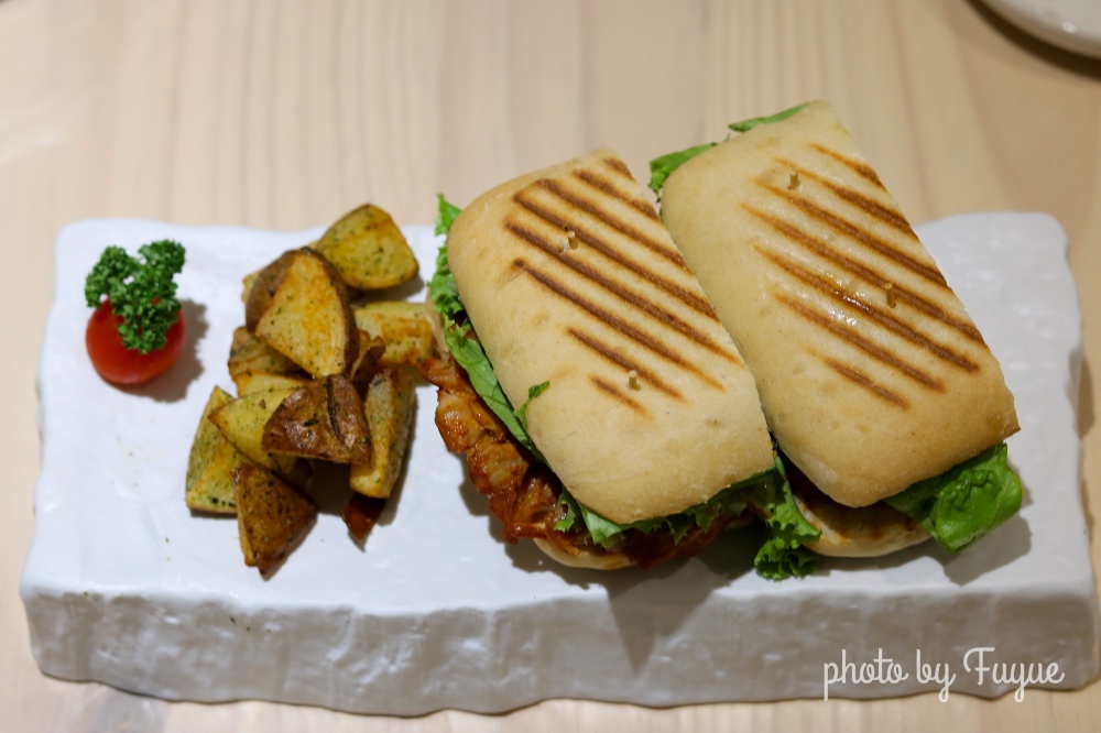 IMG_7530.JPG IMG_7530.JPG