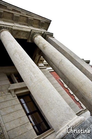 【台南。景點】中西區 / 舊台南地方法院，日治時期保留至今，巴洛克式建築，外拍殺底片，IG打卡景點