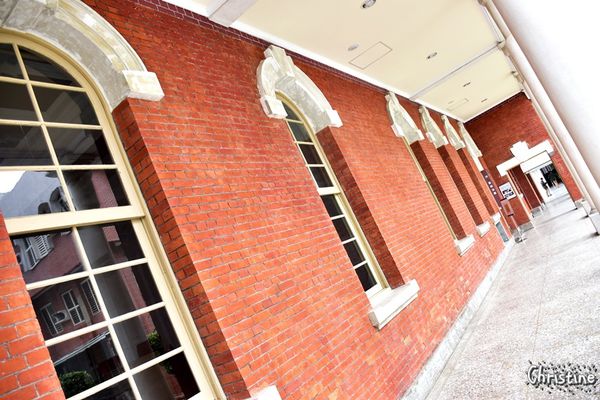 【台南。景點】中西區 / 舊台南地方法院，日治時期保留至今，巴洛克式建築，外拍殺底片，IG打卡景點