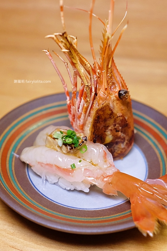 觀醬手。在台灣也像置身日本京都，Google分數高達4.7，隱密巷弄神祕日本料理，沒有預約保證吃不到！ @蹦啾♥謝蘿莉 La vie heureuse