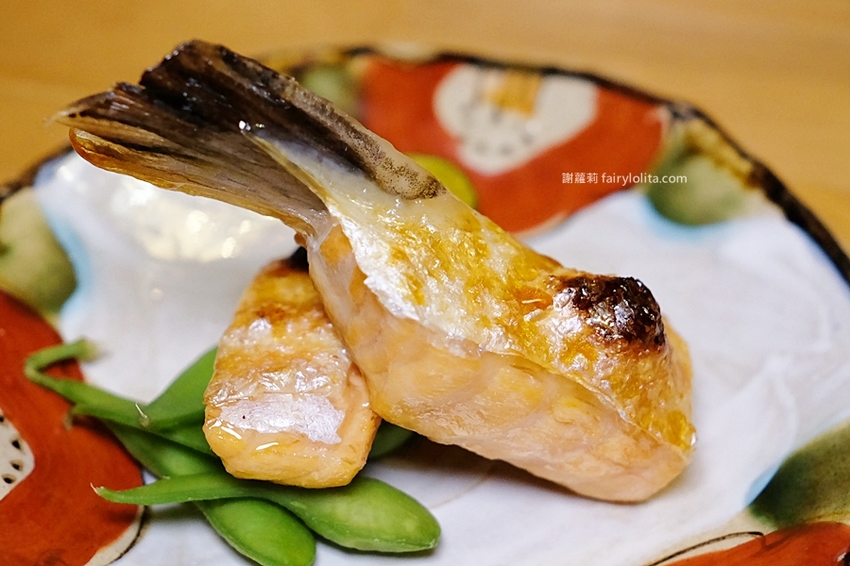 觀醬手。在台灣也像置身日本京都，Google分數高達4.7，隱密巷弄神祕日本料理，沒有預約保證吃不到！ @蹦啾♥謝蘿莉 La vie heureuse