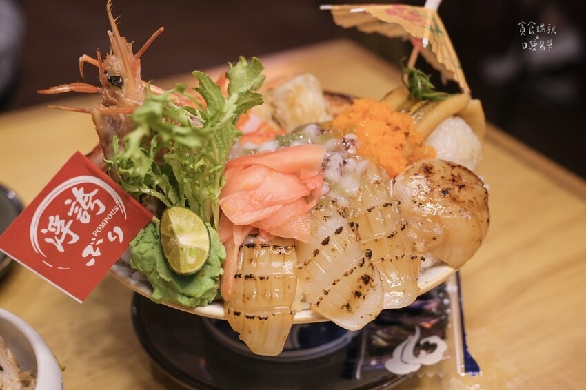 台中北區｜浮誇系海鮮丼飯第一名！新鮮爆量海鮮令人回味無窮｜信