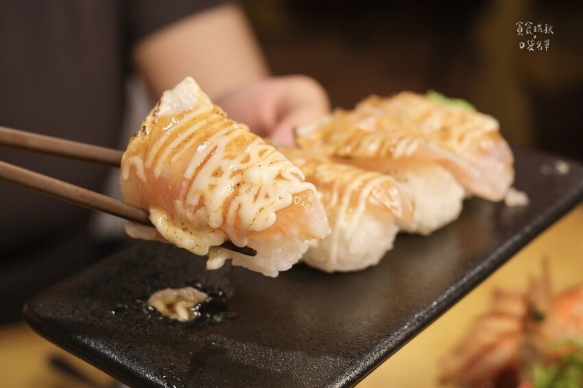 台中北區｜浮誇系海鮮丼飯第一名！新鮮爆量海鮮令人回味無窮｜信