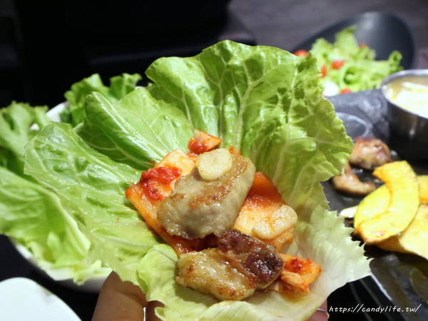 火板大叔韓國烤肉：台中美食│火板大叔韓國烤肉〃好吃韓國烤肉推薦，近中國醫藥大學，老闆是韓國人哦～