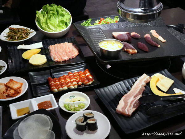 火板大叔韓國烤肉：台中美食│火板大叔韓國烤肉〃好吃韓國烤肉推薦，近中國醫藥大學，老闆是韓國人哦～