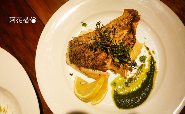 Salvatore Cuomo ＆ Bar：【忠孝復興│義式】世界冠軍披薩『Salvatore Cuomo ＆ Bar』，日本來的！微風廣場美味上菜